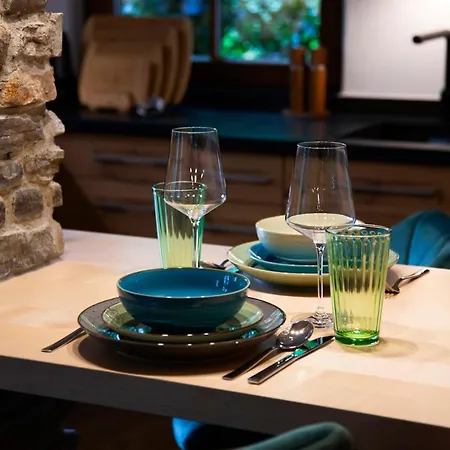 Teak - Wellness-ferienwohnung Im Buchenwald Heisdorf